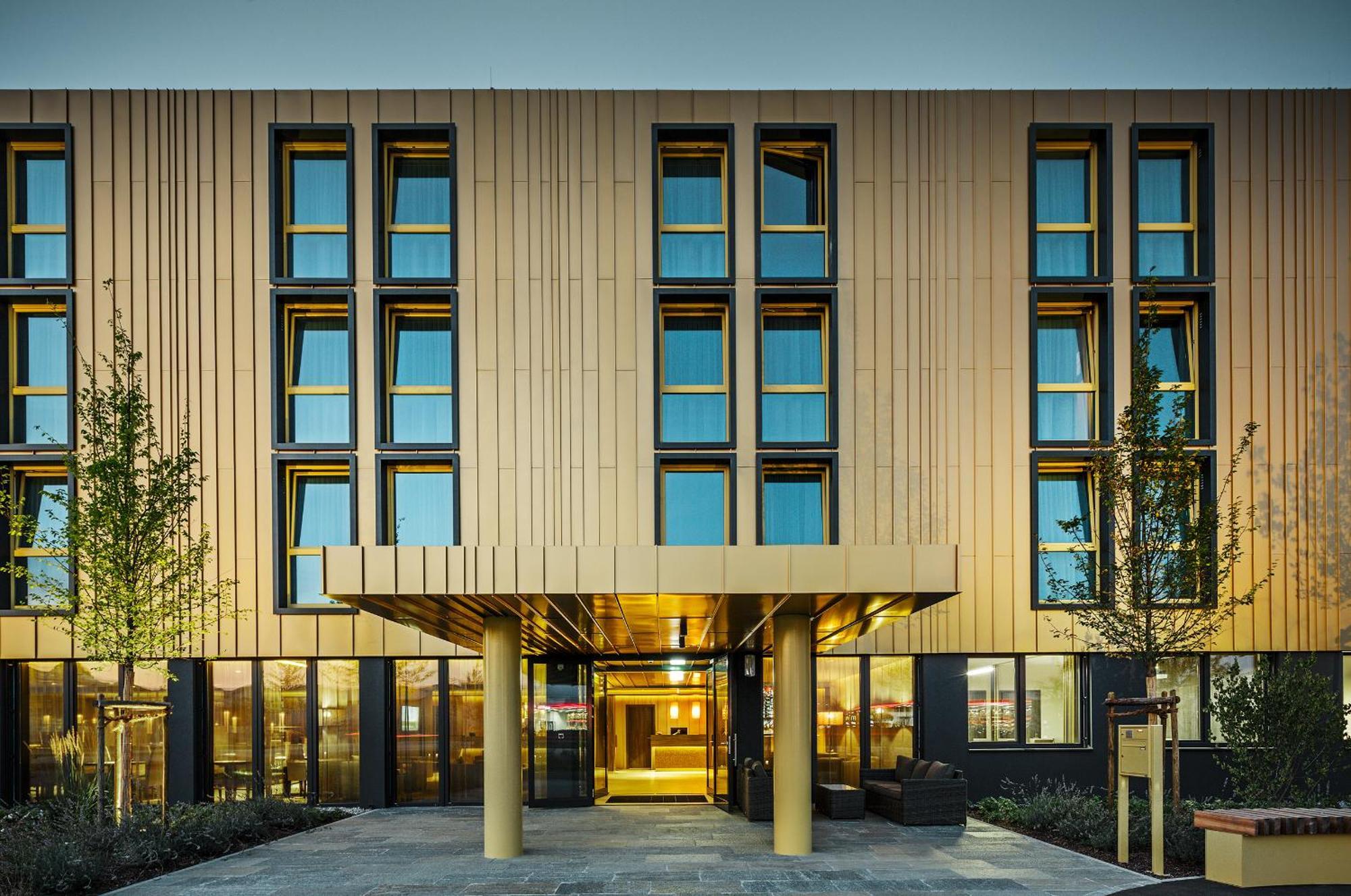 Myhotel Muenchen Ольхинг Экстерьер фото